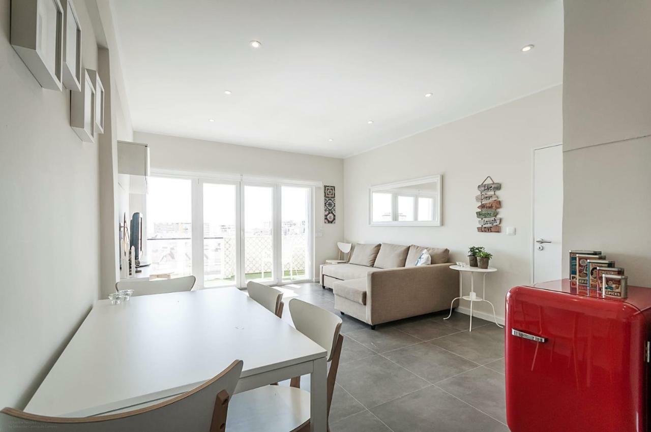 Lovely Lisboa Costa Da Caparica Seaview Apartment Bagian luar foto