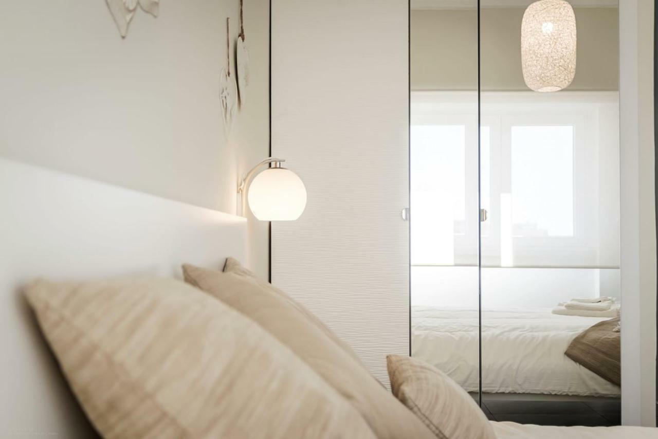 Lovely Lisboa Costa Da Caparica Seaview Apartment Bagian luar foto