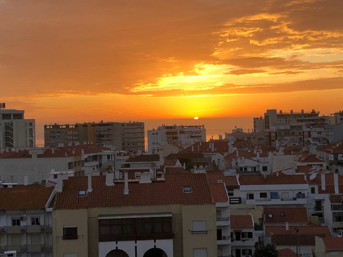 Lovely Lisboa Costa Da Caparica Seaview Apartment Bagian luar foto